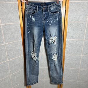 Judy Blue‎ Mid Rise Boyfriend Fit Distressed Medium Light Wash Women's Sz 3/26